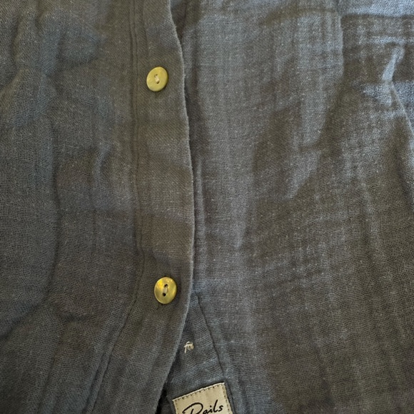 Rails Cotton Blue Button Up Blouse Size M - Picture 2 of 5